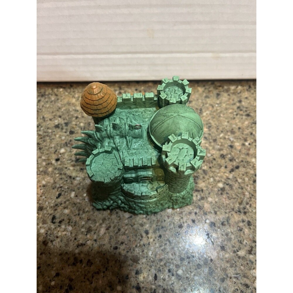 2021 Hallmark Ornament Castle Grayskull  He-Man & Masters of the Universe - Picture 12 of 13